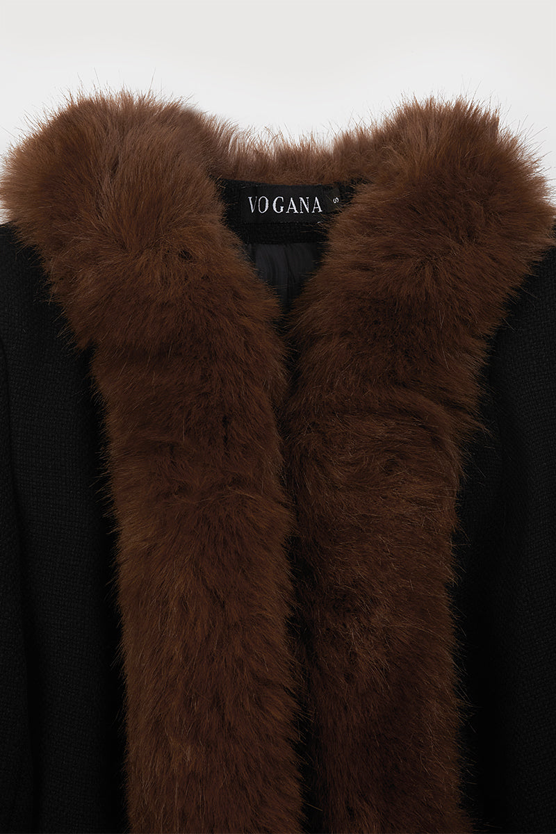 Abrigo-largo-negro-para-mujer-elegante 7