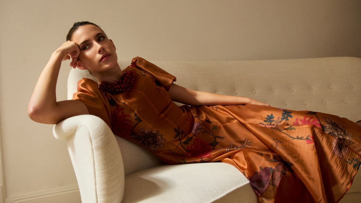 Vestido de invitada para boda en octubre 2026