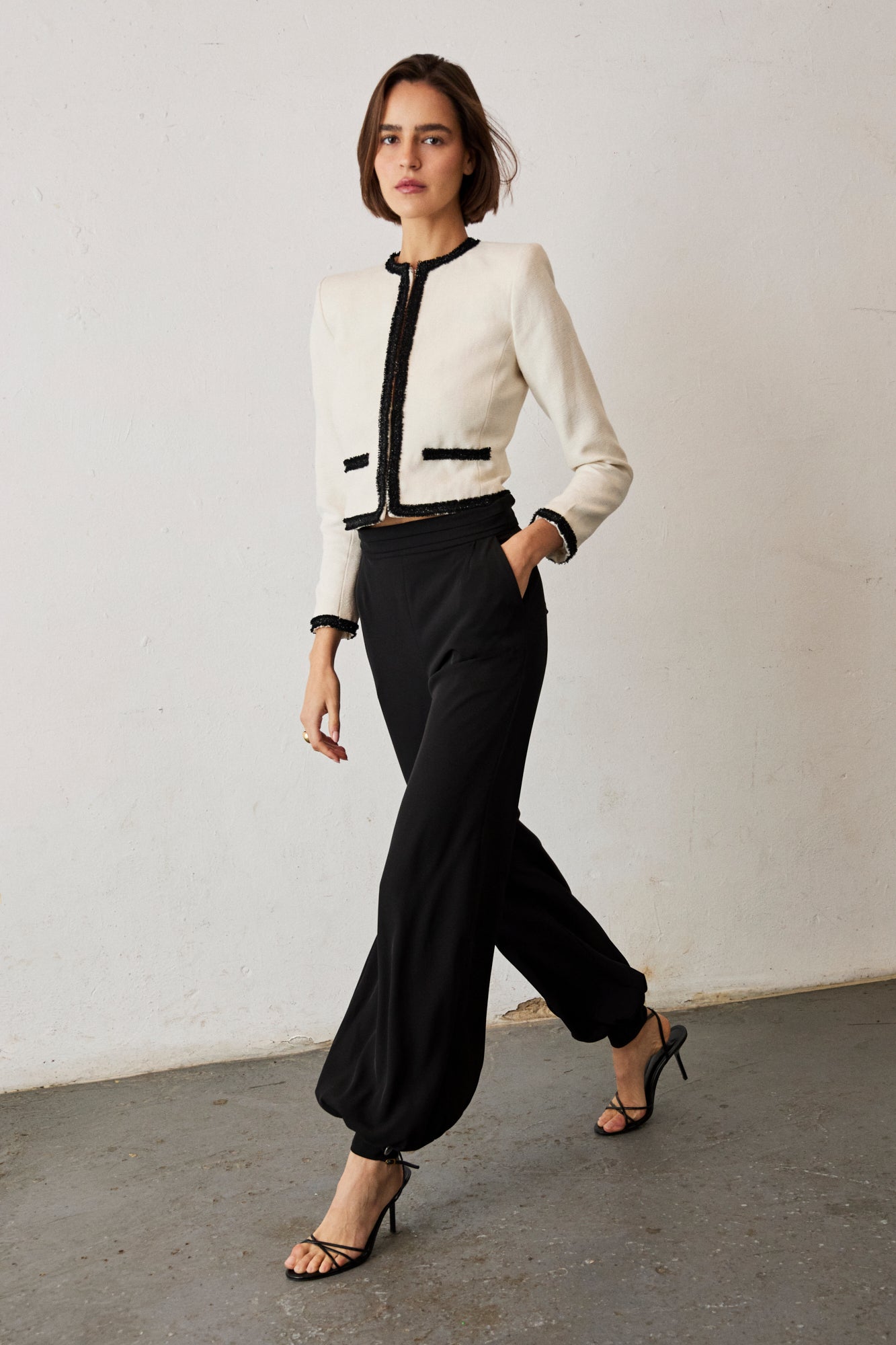 Chauqeta ajustada blanca 