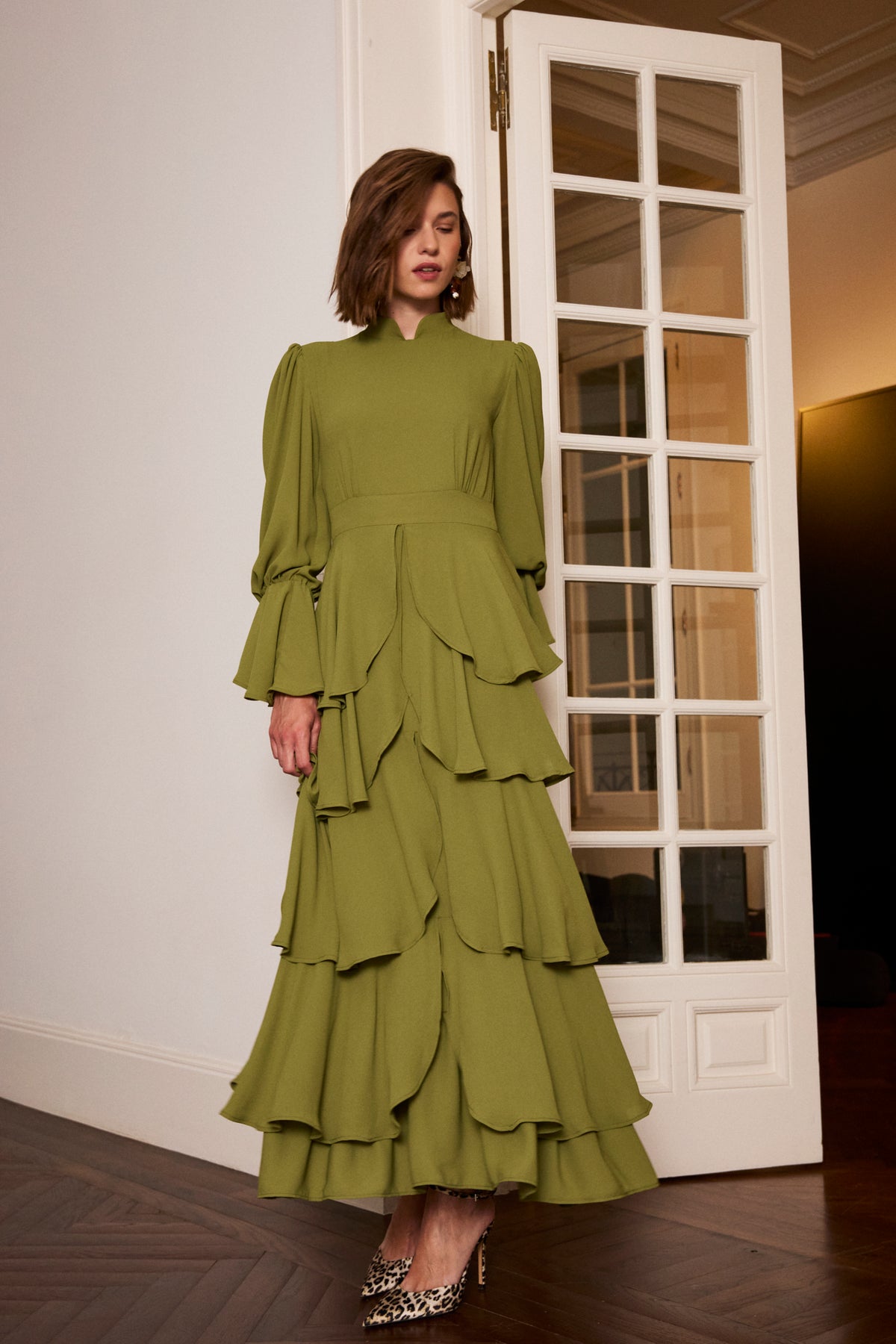 Robe Volotea Verde pour marraine de mariage en automne-hiver