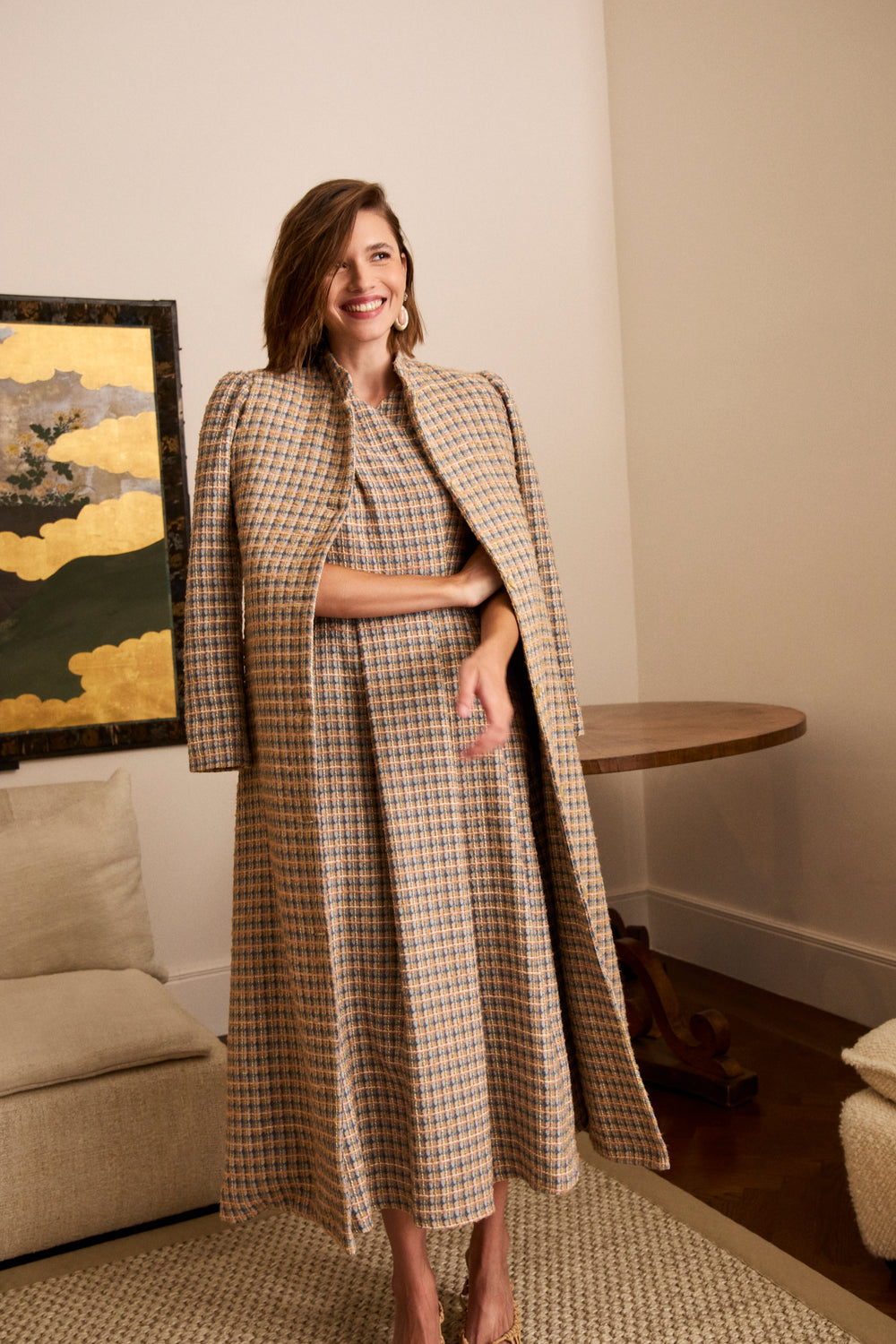 Manteau Loreto pour compléter une tenue de marraine de mariage en hiver
