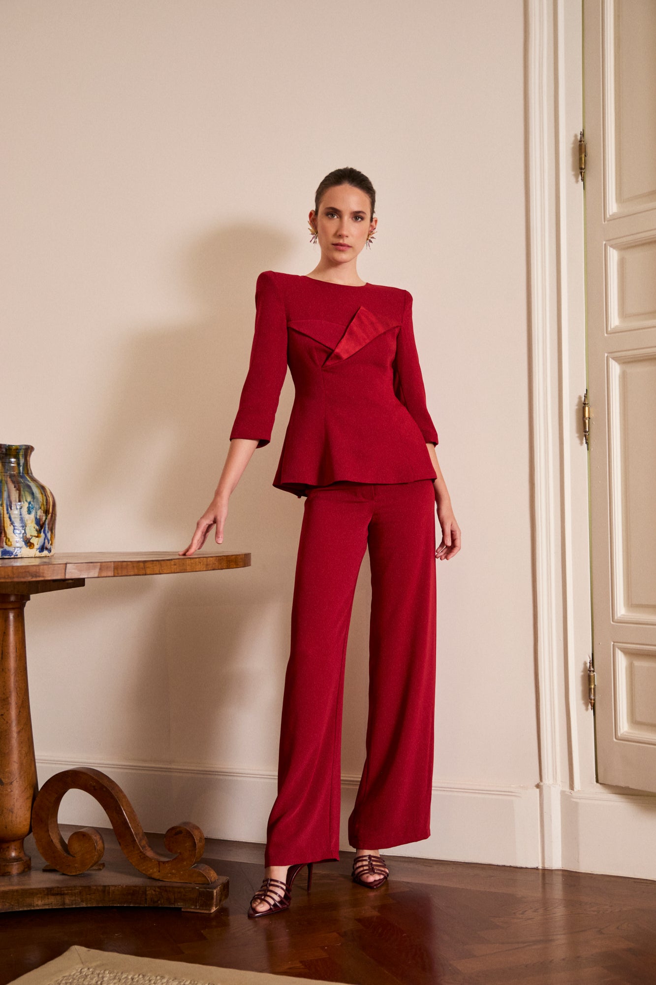 Total Look Regina Carmín