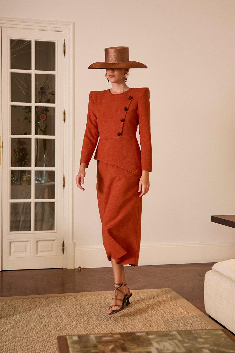 Robe Fiama Teja pour marraine de mariage en automne