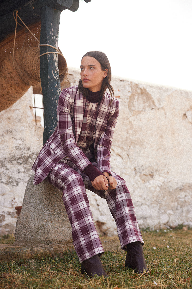 Chaqueta Malene Berenjena